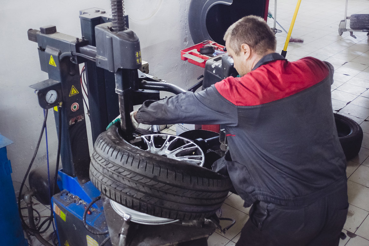 SHinomontazh-avto-Stroitel'