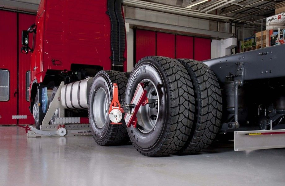 SHinomontazh-gruzovikov